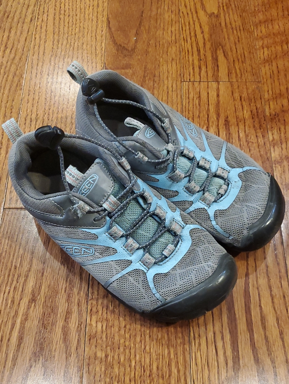 Keen Kids Gray and Light Blue Slip-On Sneakers Sz 3